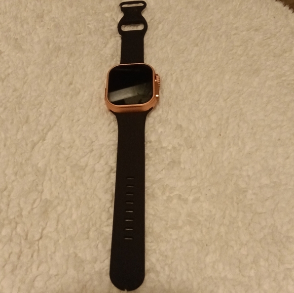 NEW BLACK Apple Watch Band - Silicone - Picture 4 of 5